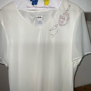 Vintage JBS ladies short sleeve GORGEOUS blouse, with beading.  short sleeve